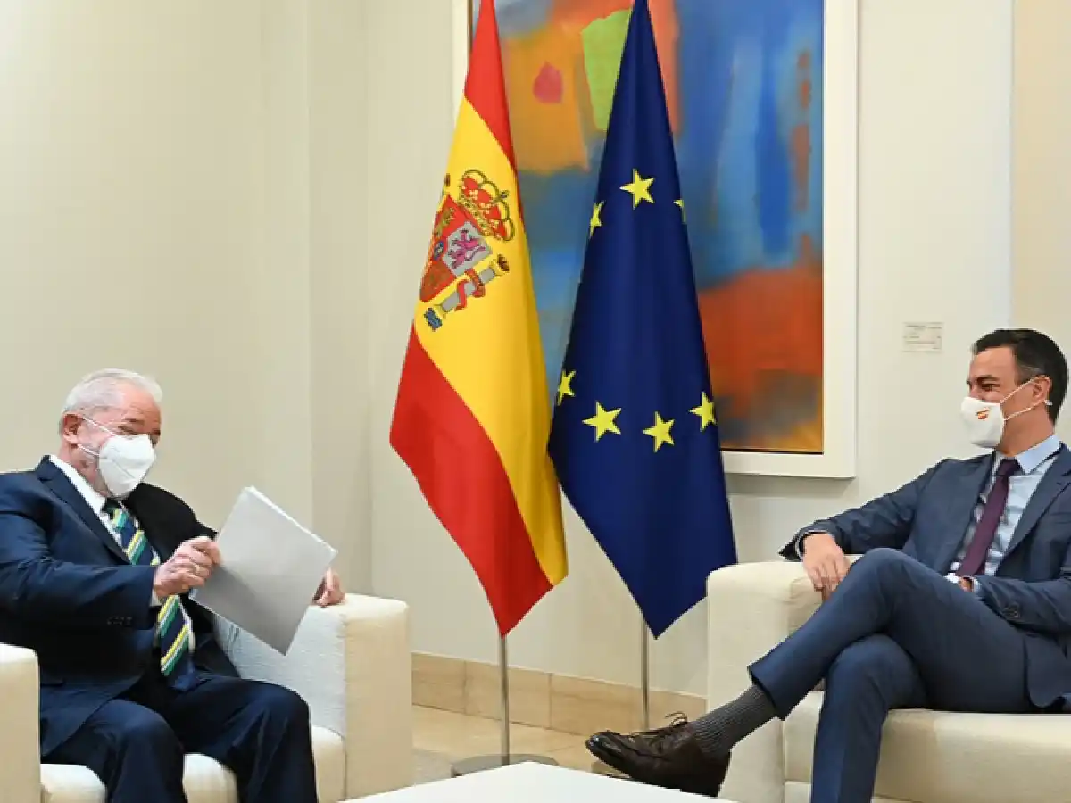 Lula y Pedro Sánchez hablaron sobre "la lucha contra el avance de la extrema derecha"