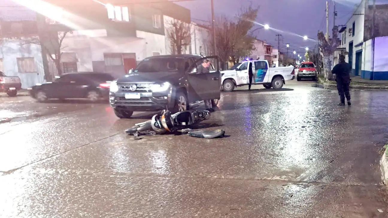 Personal de Defensa Civil y del Same, también acudió a los lugares de los accidentes y asistió a las víctimas