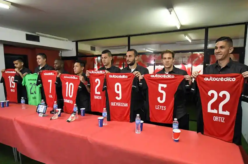 El mercado de pases tendrá que esperar