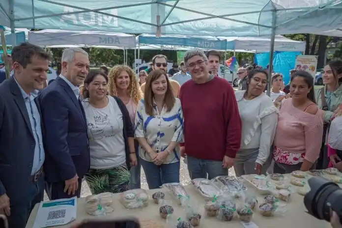 Alak, Rodríguez y Díaz en el Mercado Bonaerense exclusivo de productoras.