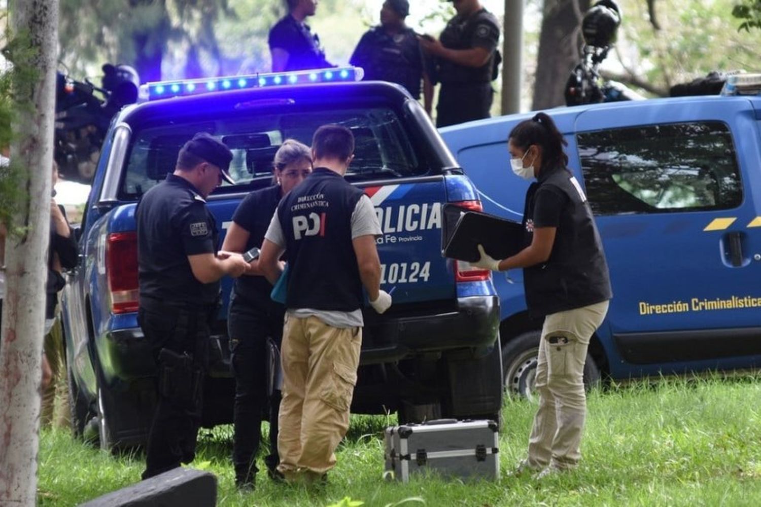 En la zona del hallazgo se desarrolló en horas del mediodía un fuerte operativo policial.