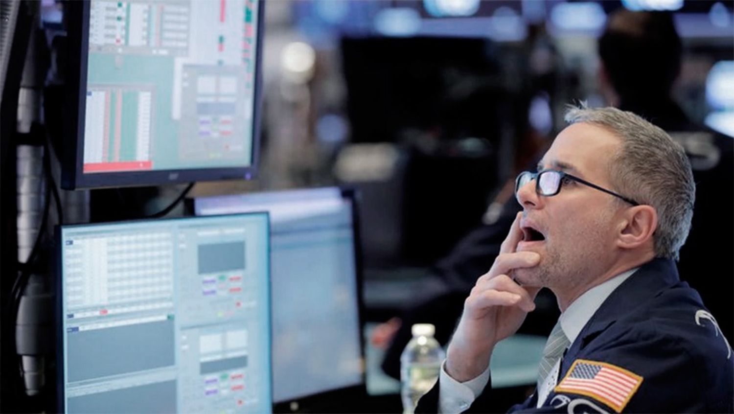 Acciones y bonos que cotizan en Wall Street se disparan tras el triunfo de Milei