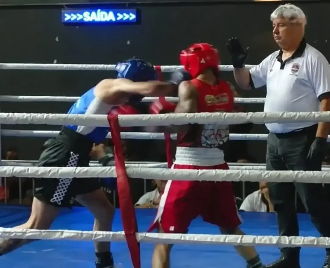 Diego "El Peje" Larraula se consagró campeón tras vencer una verdadera odisea