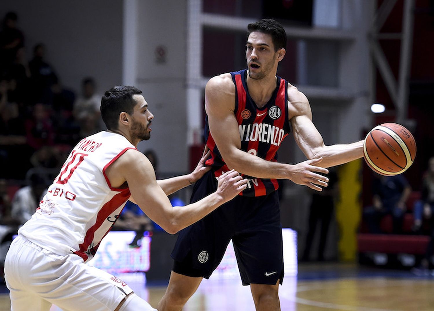 San Lorenzo e Instituto abren la serie por el título