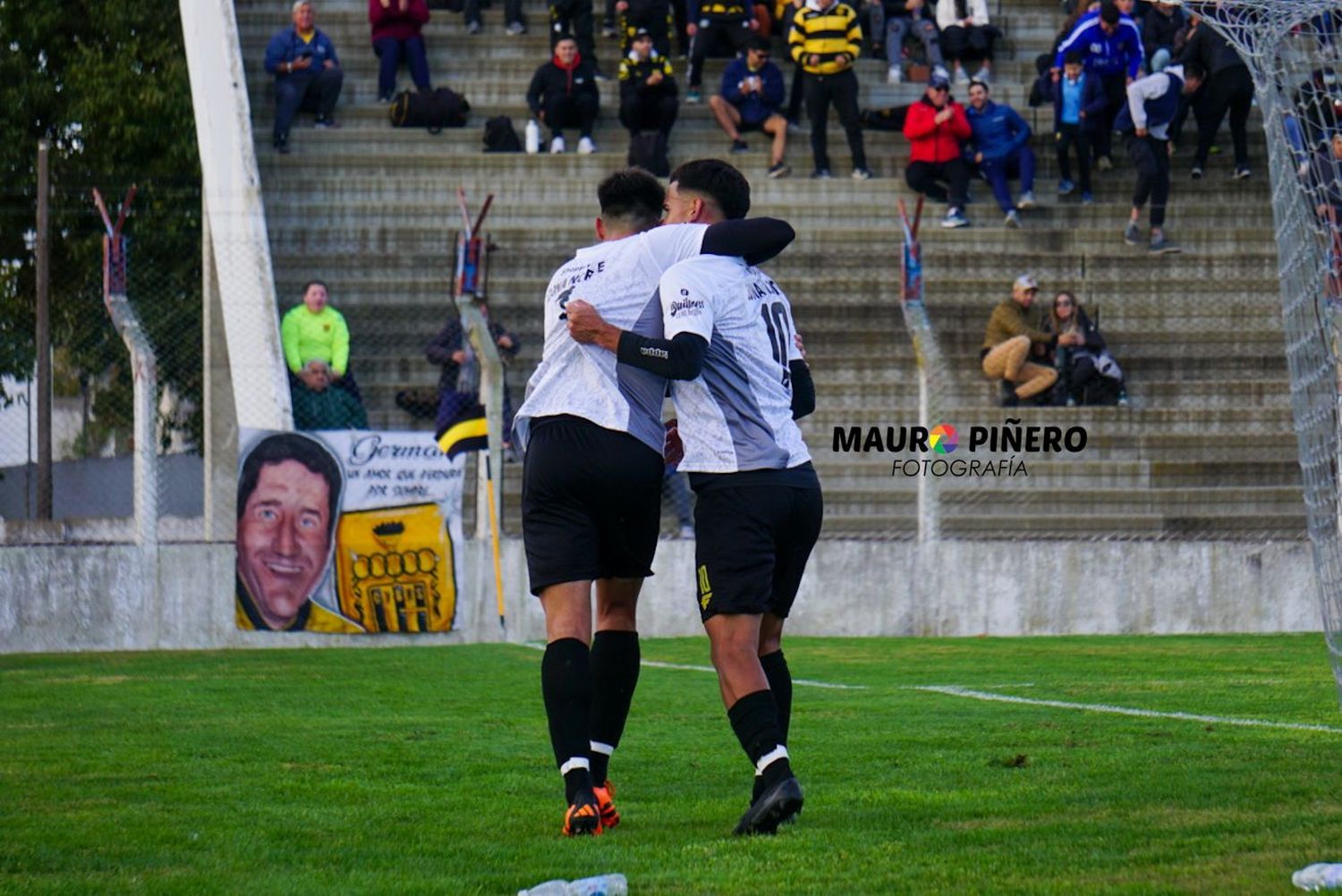 Santamarina ganó por primera vez en el torneo. (Foto de prensa Santamarina).