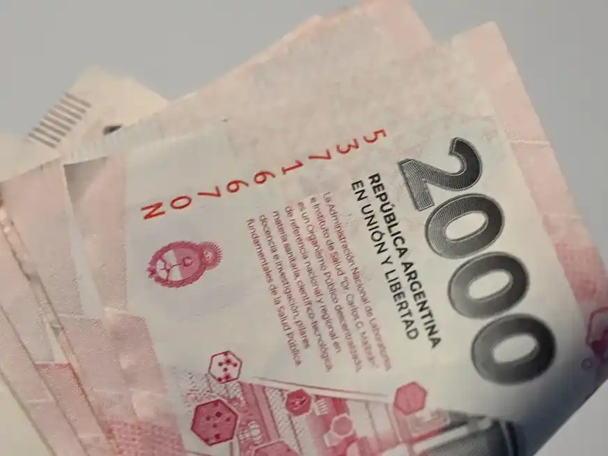 Santa Fe: el gobierno provincial anunció el cronograma de pagos de julio para estatales