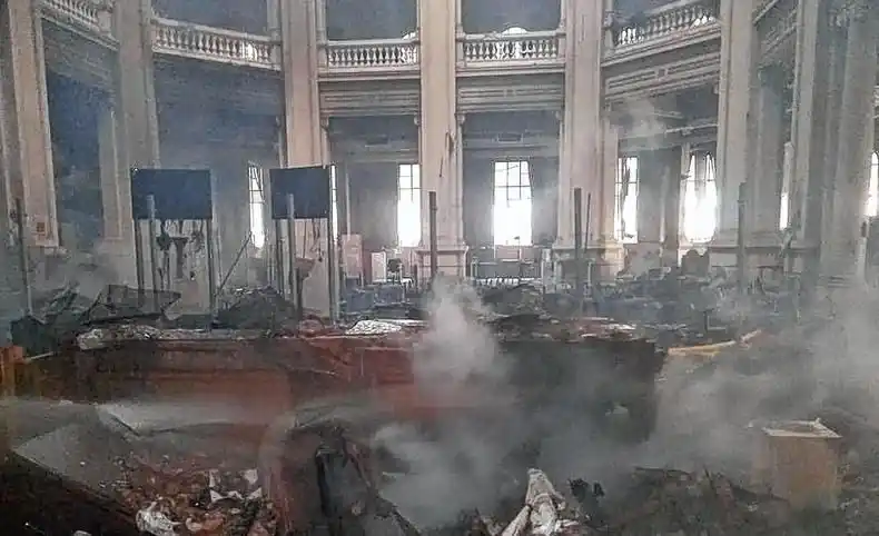 Refaccionan el Banco Nación de Bahía Blanca