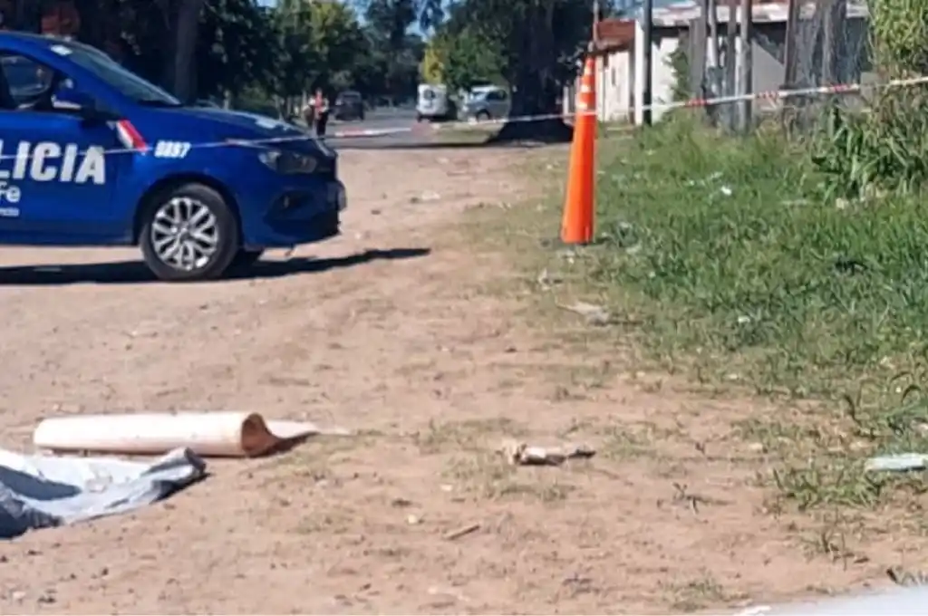 Rosario: asesinaron a un hombre a puñaladas y su cuerpo fue hallado en un parque