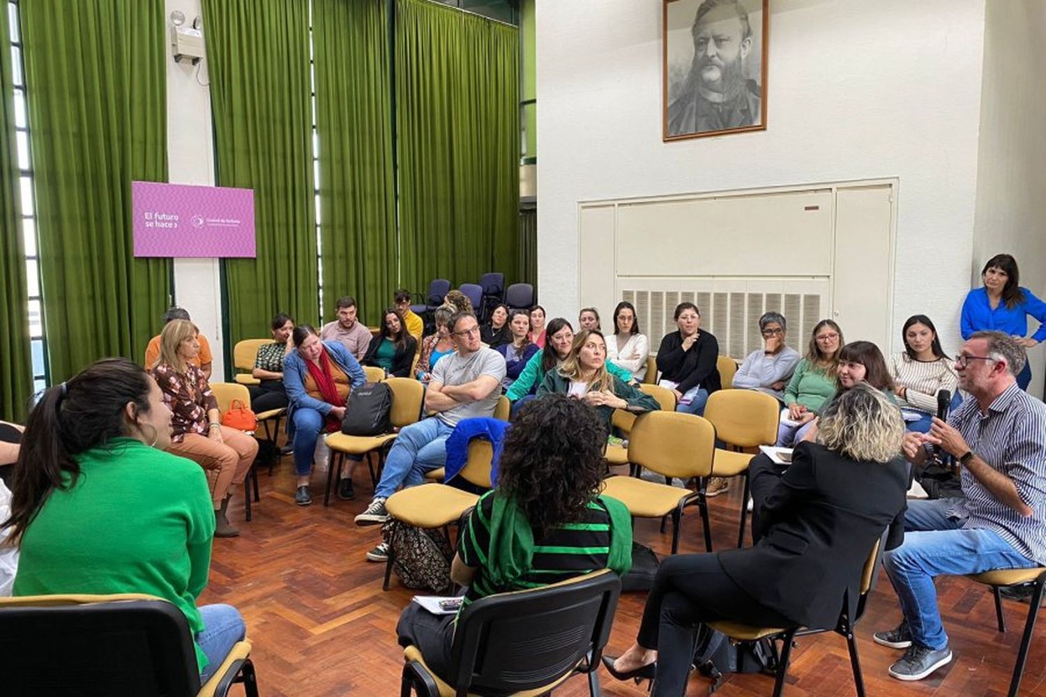 Se lleva adelante  “Mujeres en el entramado productivo”