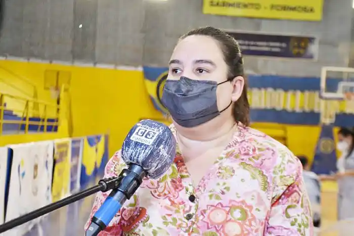 “La oposición no hace política sino negocios”