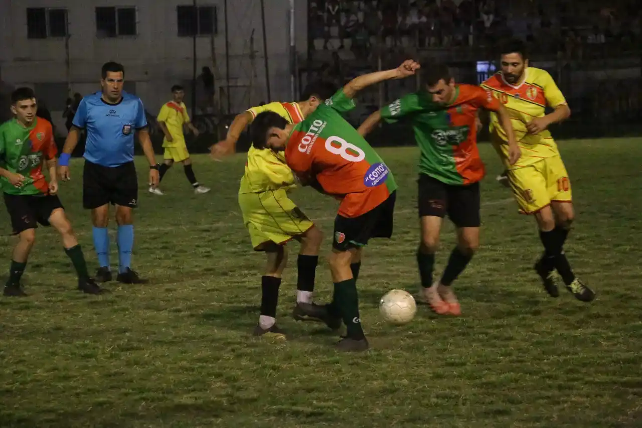 Sporting y Juvenil aburrieron en el partido de ida por las semifinales de la B