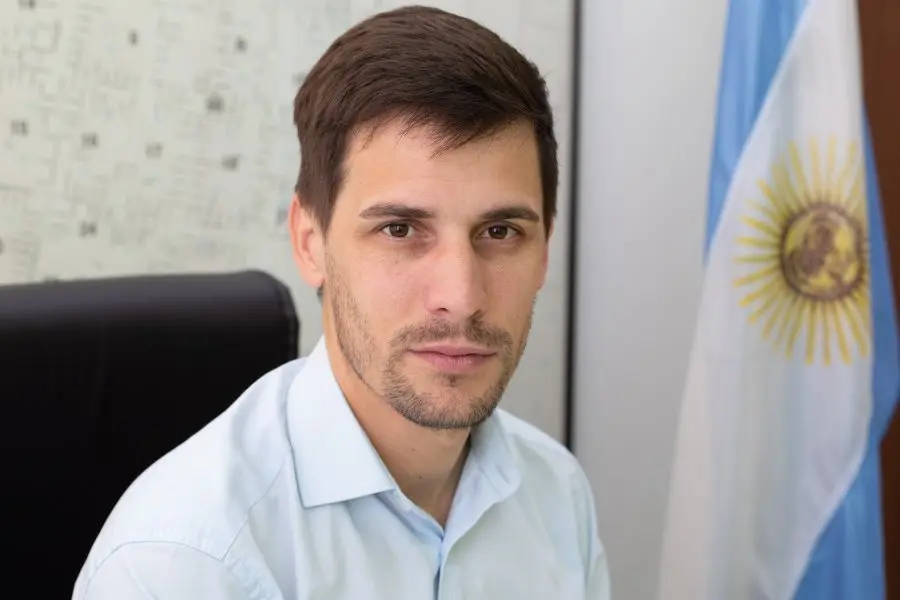Leonardo Viotti junto a intendentes del interior, reclamarán por la preocupante quita de subsidios al transporte