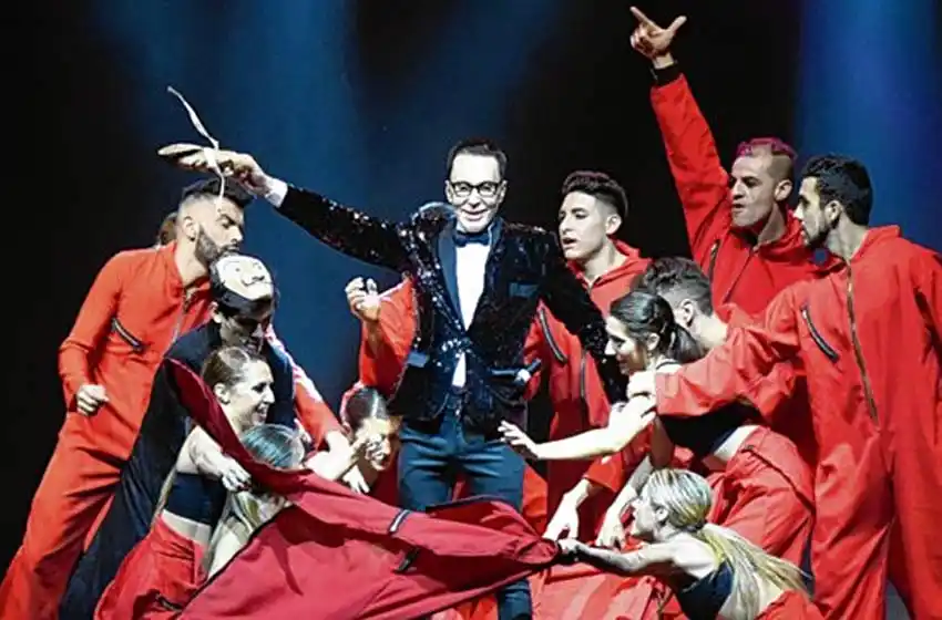 Marcelo Polino presentó en la ciudad su «Lengua Filosa con mucho Glamorée»