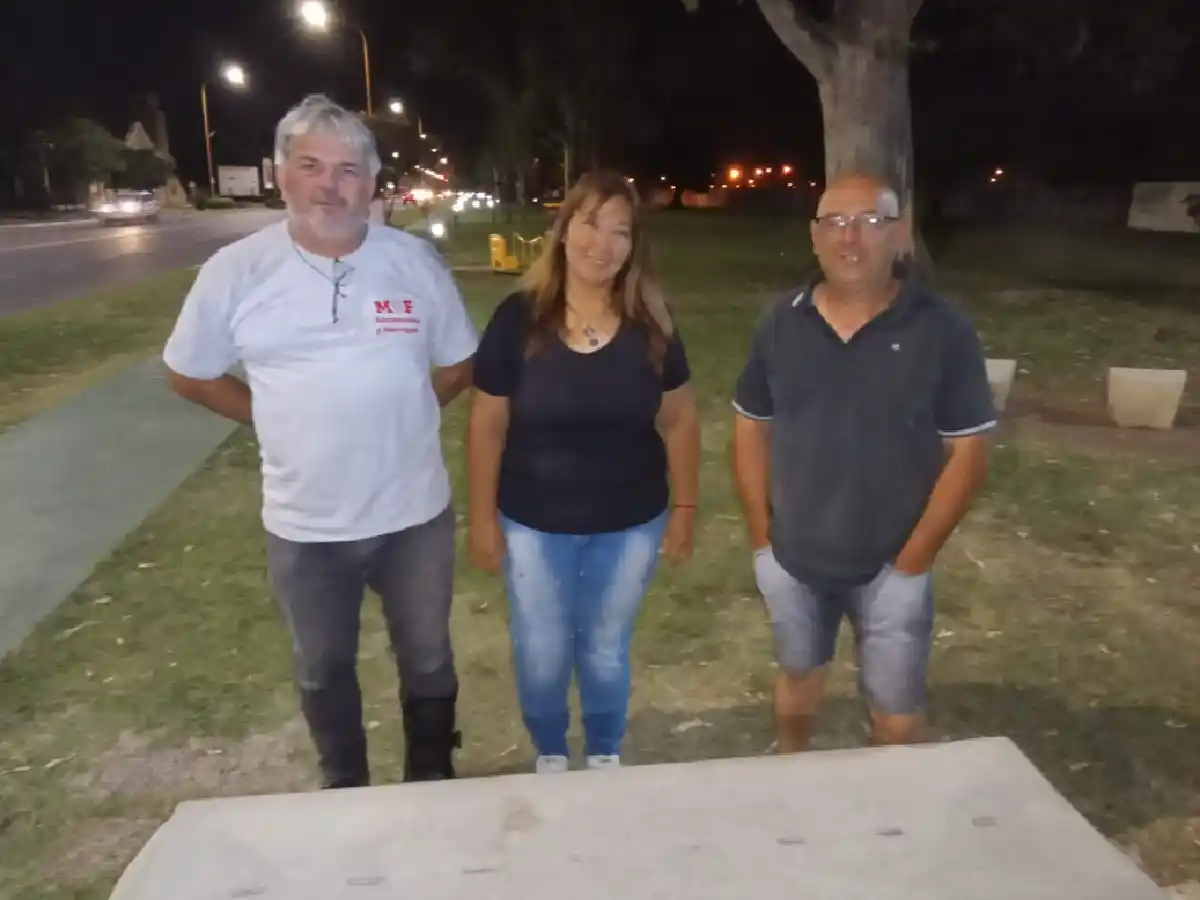   Conformes por el deber cumplido