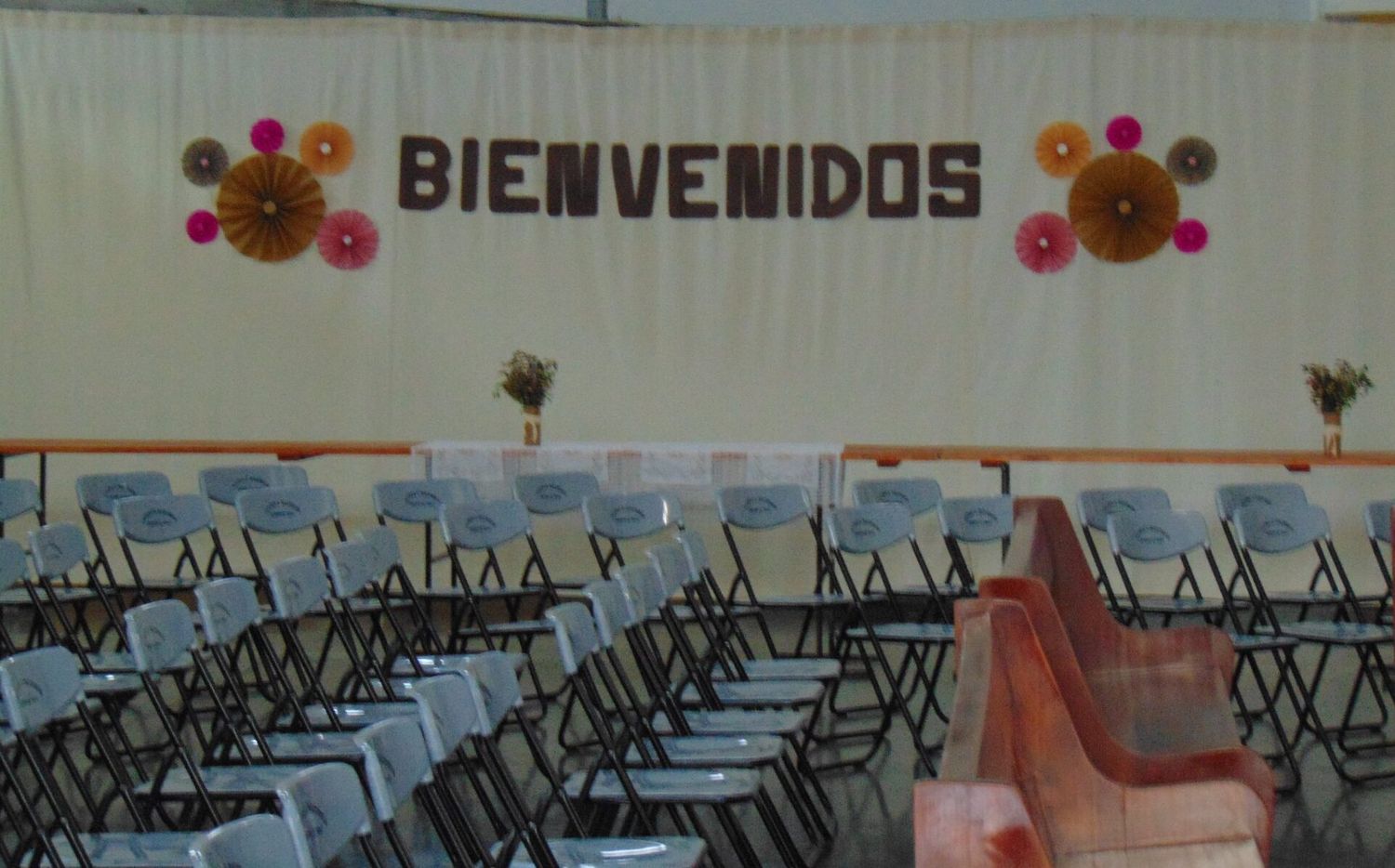 Vuelven los fieles a congregarse en los templos