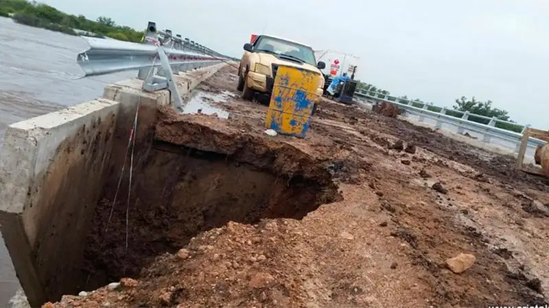 Cortaron el puente que une Mansilla y Urdinarrain