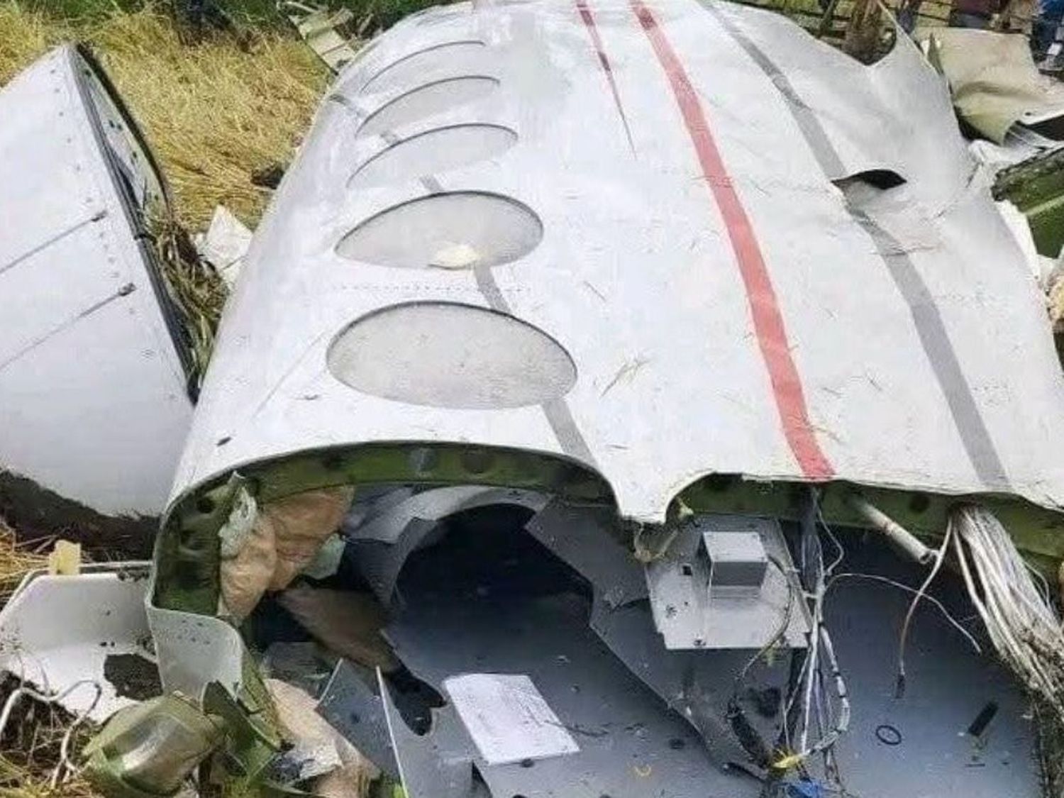 La avioneta luego de protagonizar el accidente.