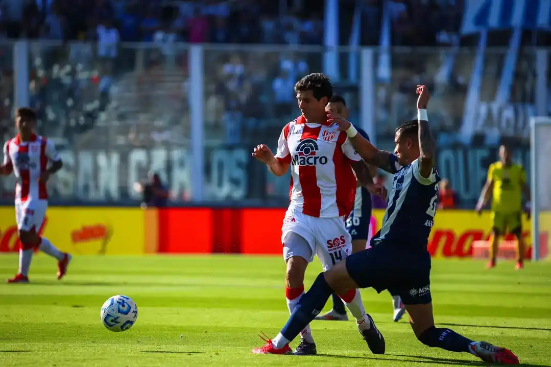 Instituto venció 2-1 a Talleres de Córdoba.