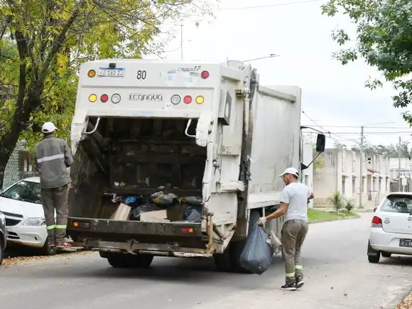 Recolección de residuos durante el feriado del 8 de diciembre