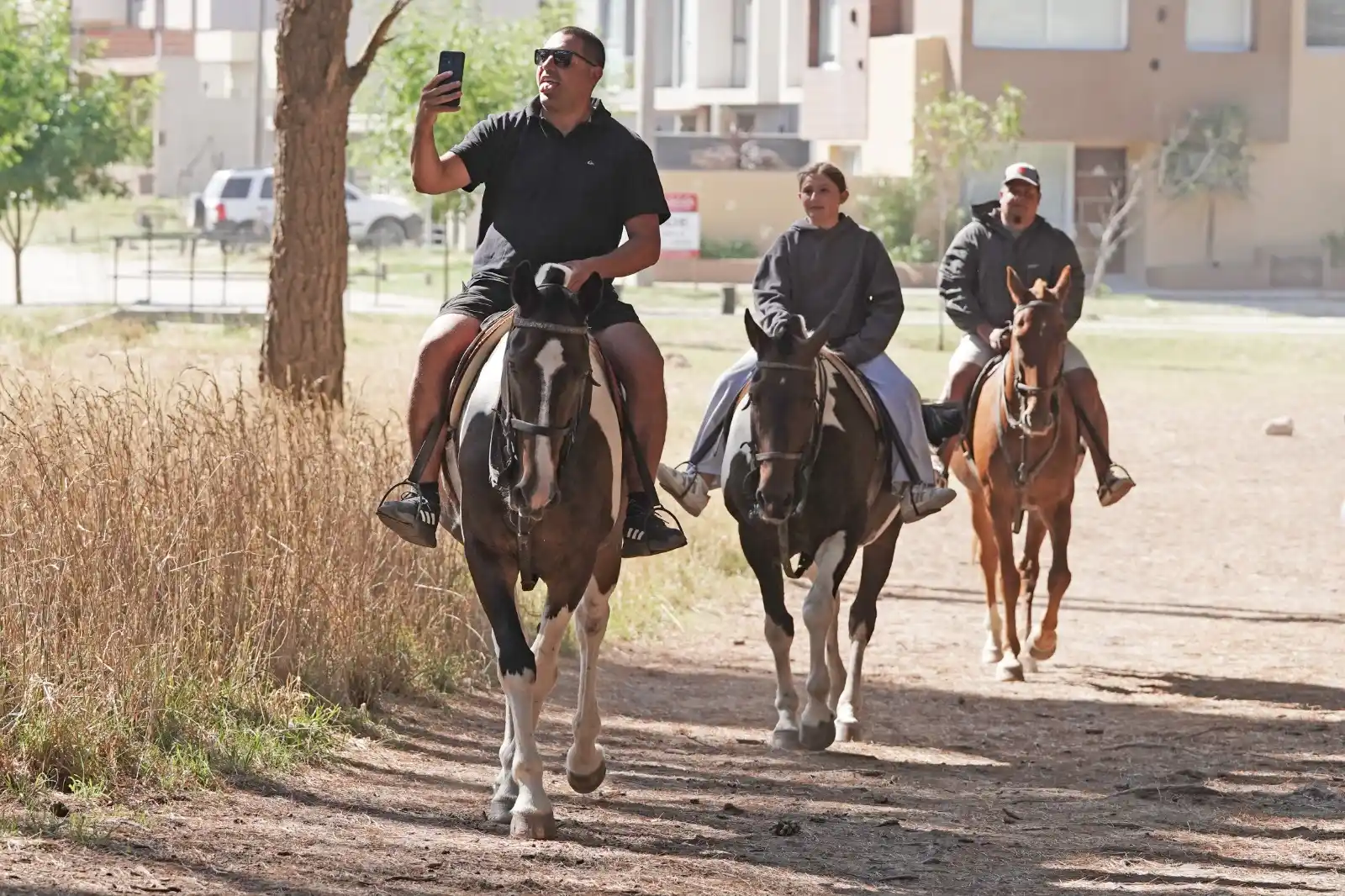 Paseos a caballo en Necochea: una experiencia única para descubrir el Parque Miguel Lillo