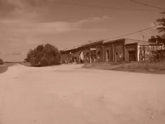 El sombrero estaba, pero... ¡Faltaba la cabeza!
