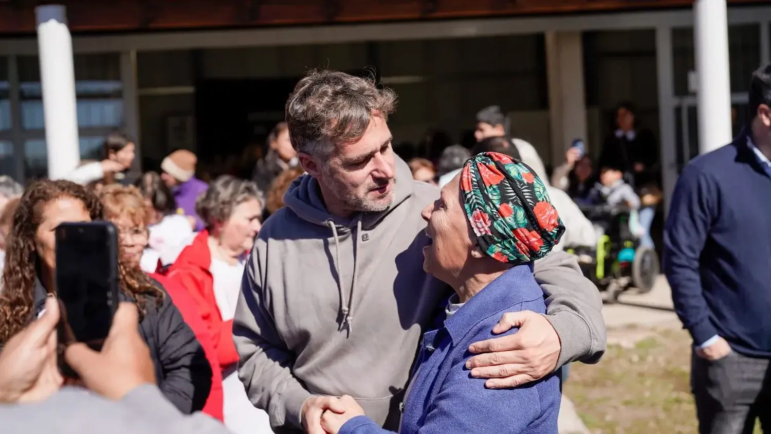 El intendente Federico Achával compartió la jornada con la comunidad.