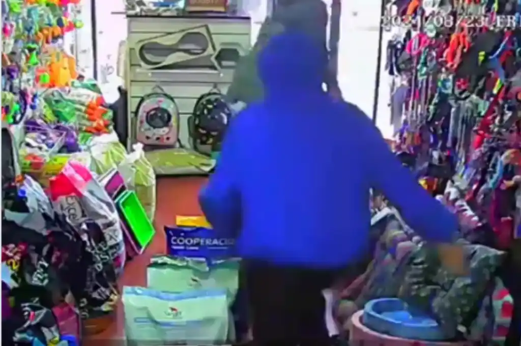El local está ubicado al oeste del Conurbano bonaerense.
