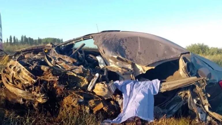 Camioneros necochenses sufrieron heridas en trágico choque frontal