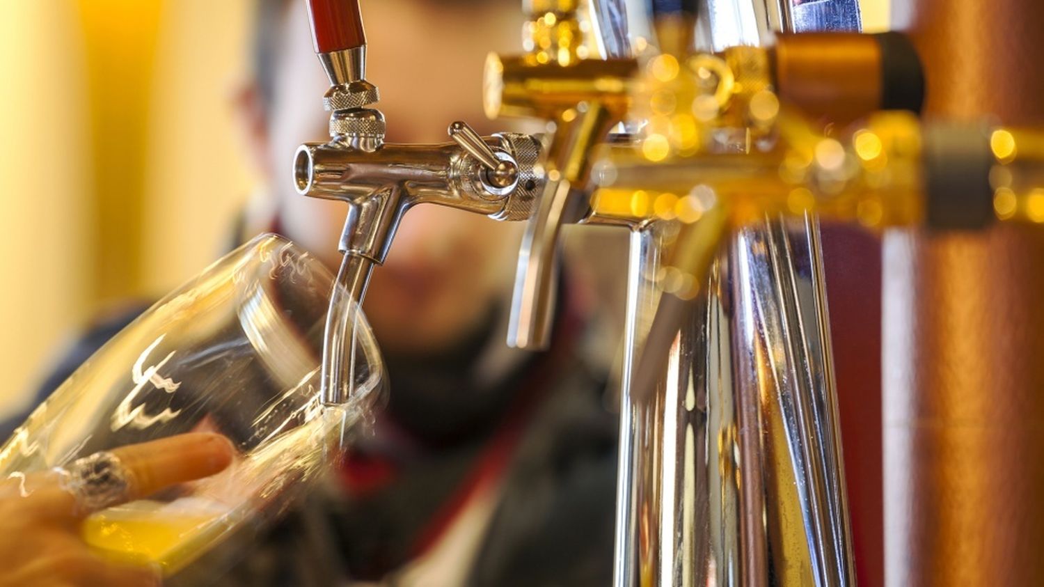 Cervecerías abrirán antes para ver los partidos de Argentina en la Copa del Mundo