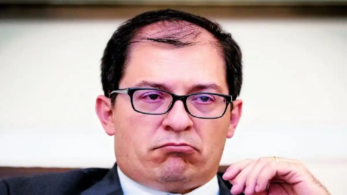 FISCALÍA COLOMBIANA  confirma investigación contra el comandante del Ejército por seguimientos ilegales