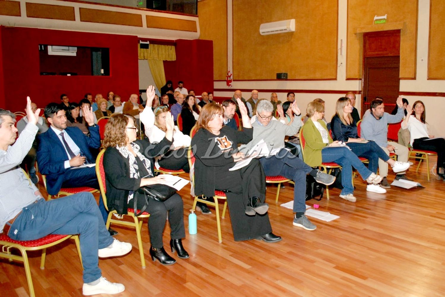 Una de las votaciones. De ayer en la sesión en La Dulce
