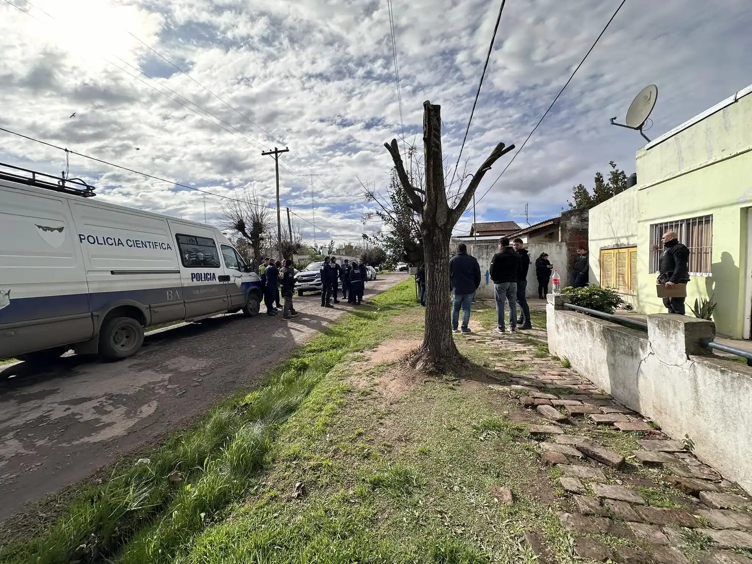 La casa donde ocurrió el femificidio. Foto: Juan Lares / FB: Phlares,