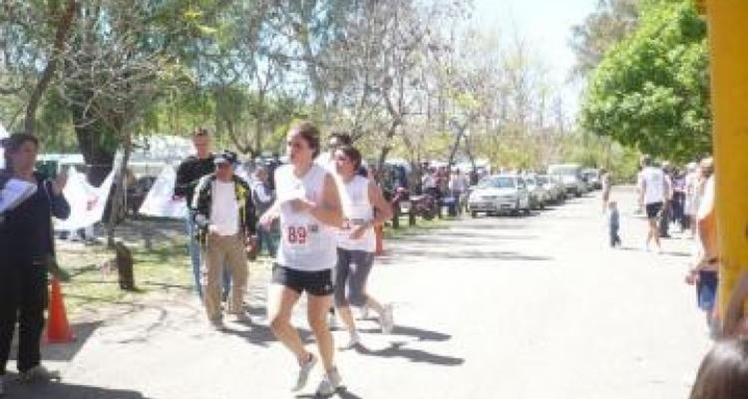 Hebeinsen ganó la prueba de 10 km.