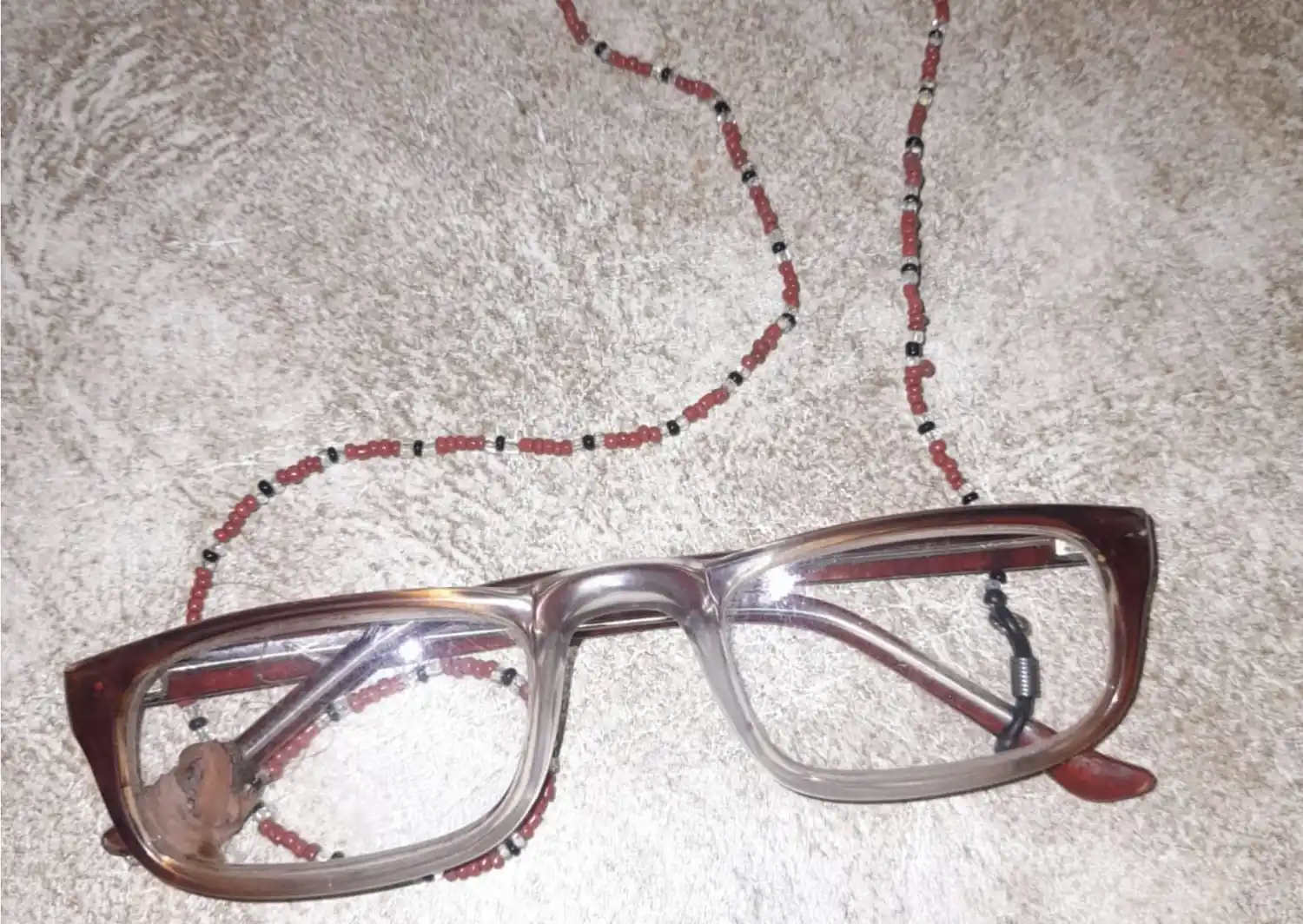Encontraron estos lentes