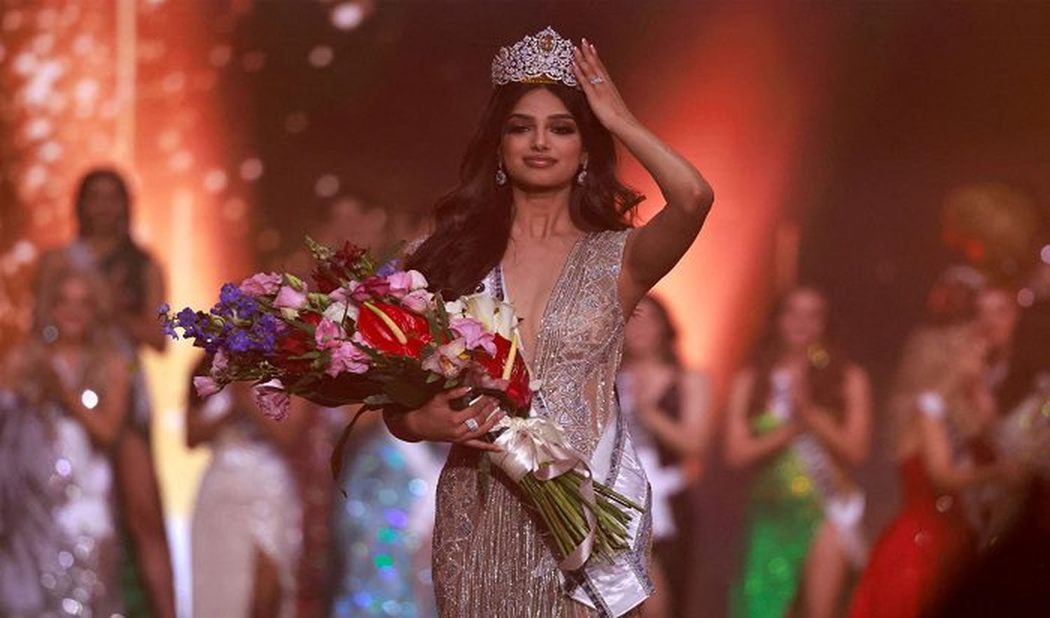 “CAMBIO DE REGLAS” Miss Universo aceptaría mujeres con hijos y casadas para el 2023