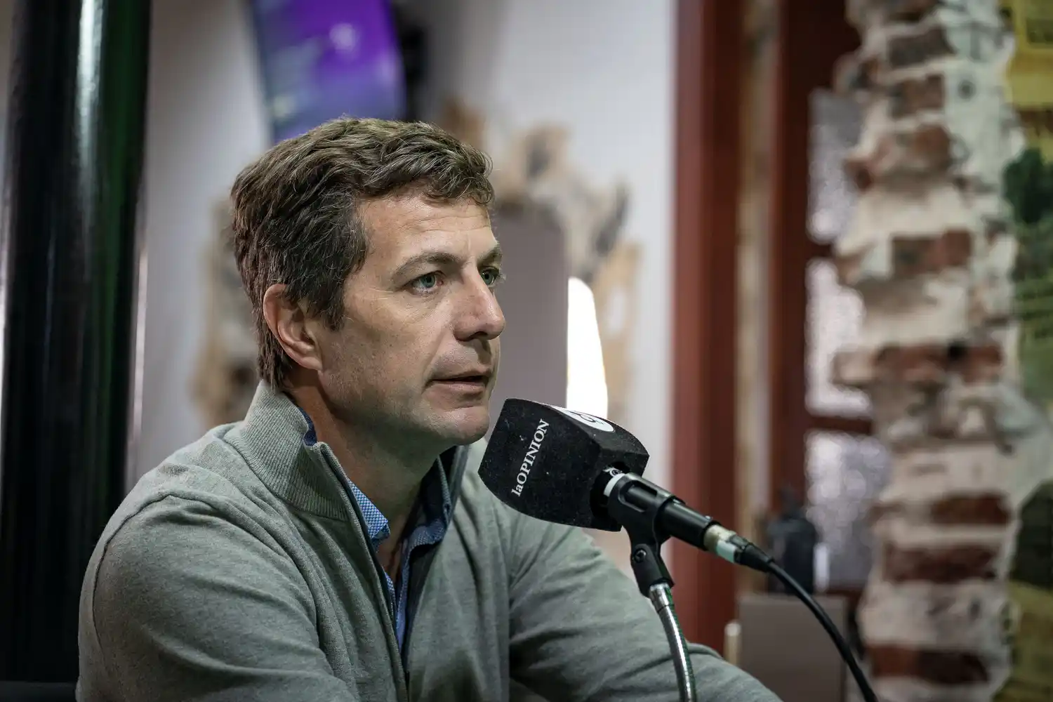 ariel rey en la opinión