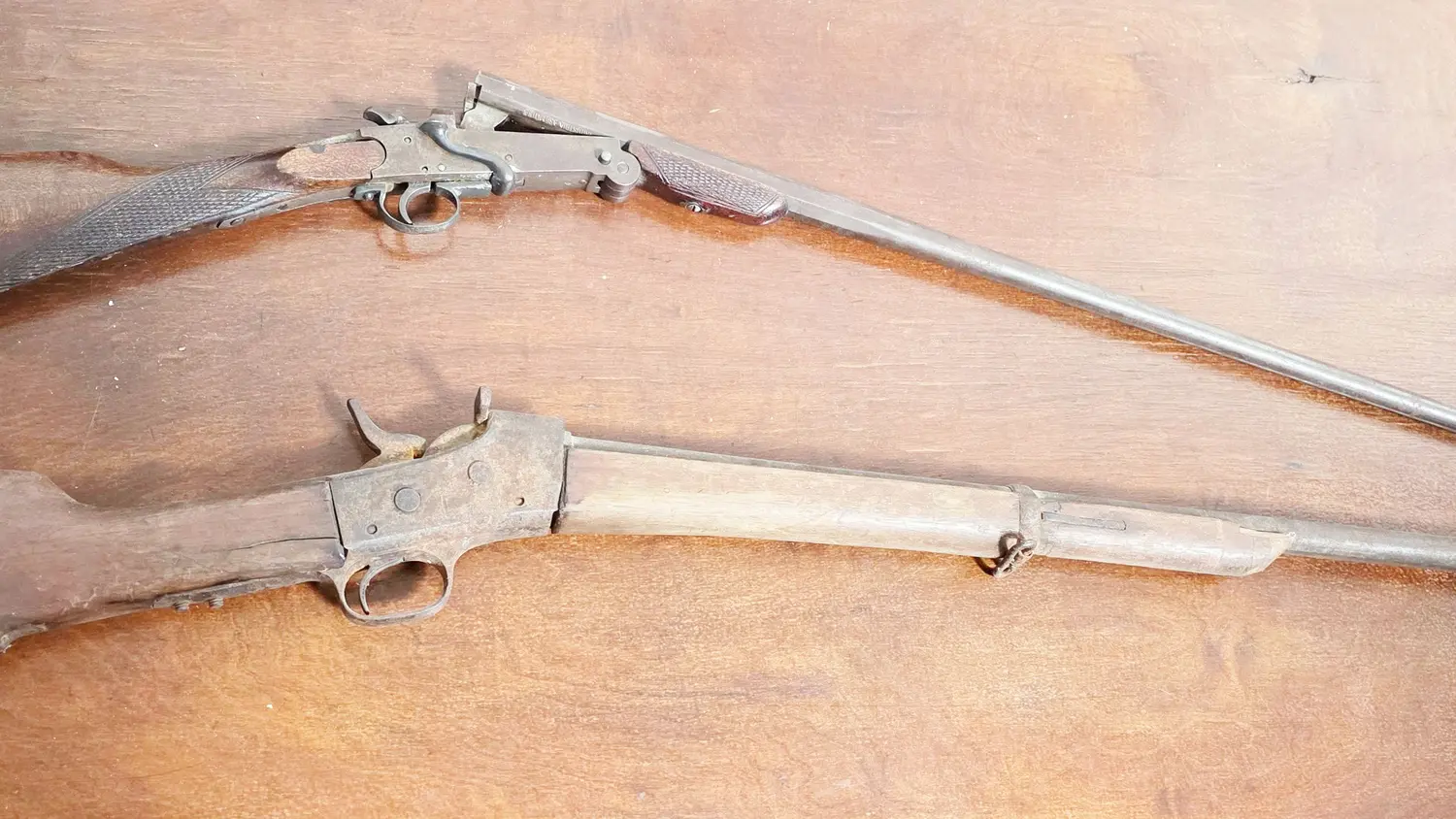 Allanamiento positivo: secuestran escopeta y fusil en una vivienda