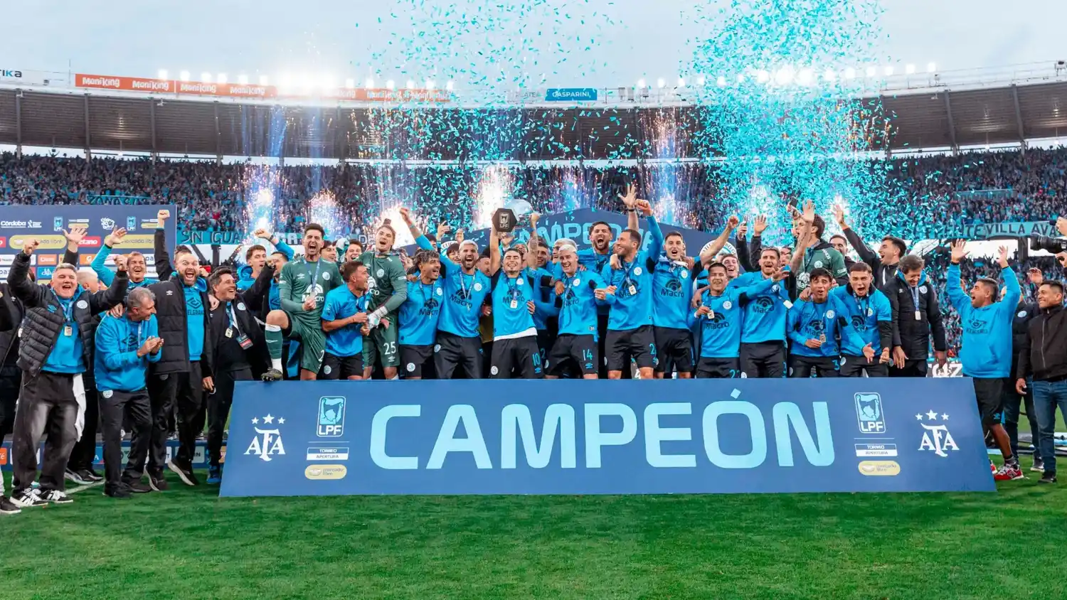 Parte del festejo de Belgrano en el Kempes.