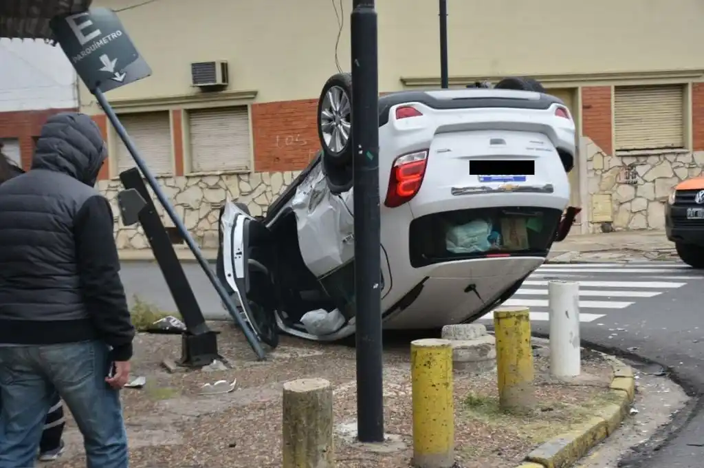 Tremendo choque en el centro santafesino