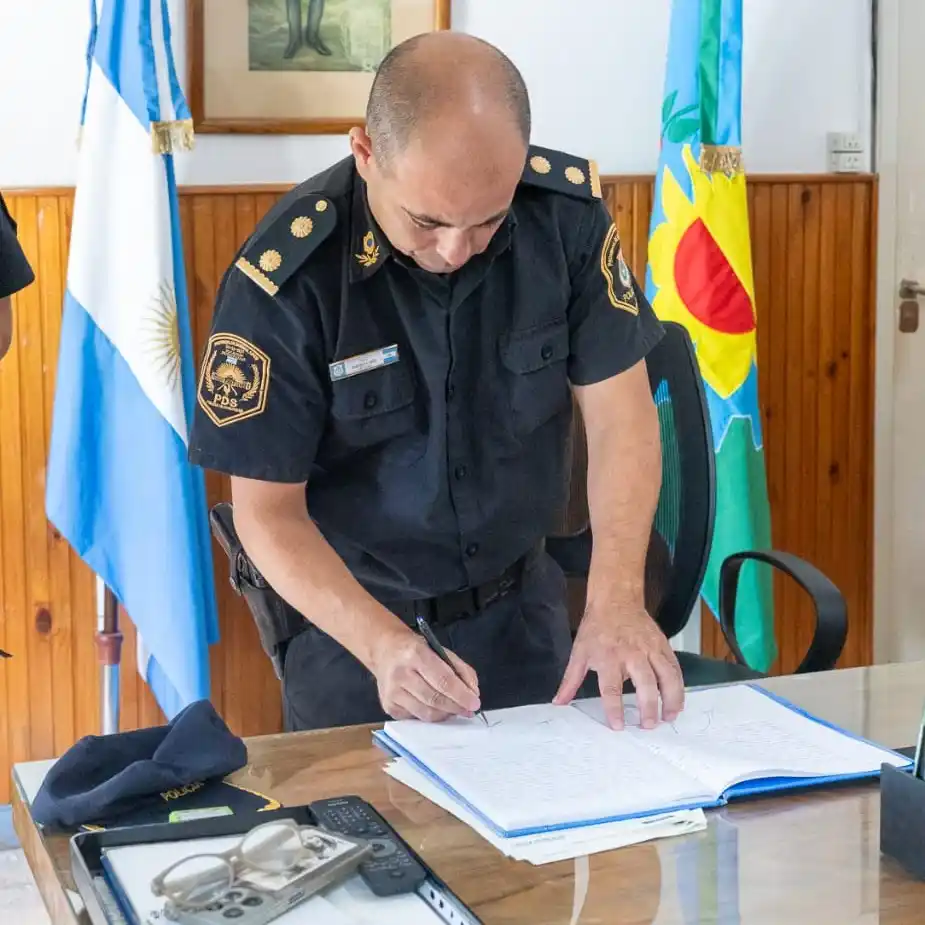 Fanuele. Fue recibido por el intendente de San Cayetano