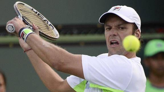 Horacio Zeballos sigue adelante en Gstaad.