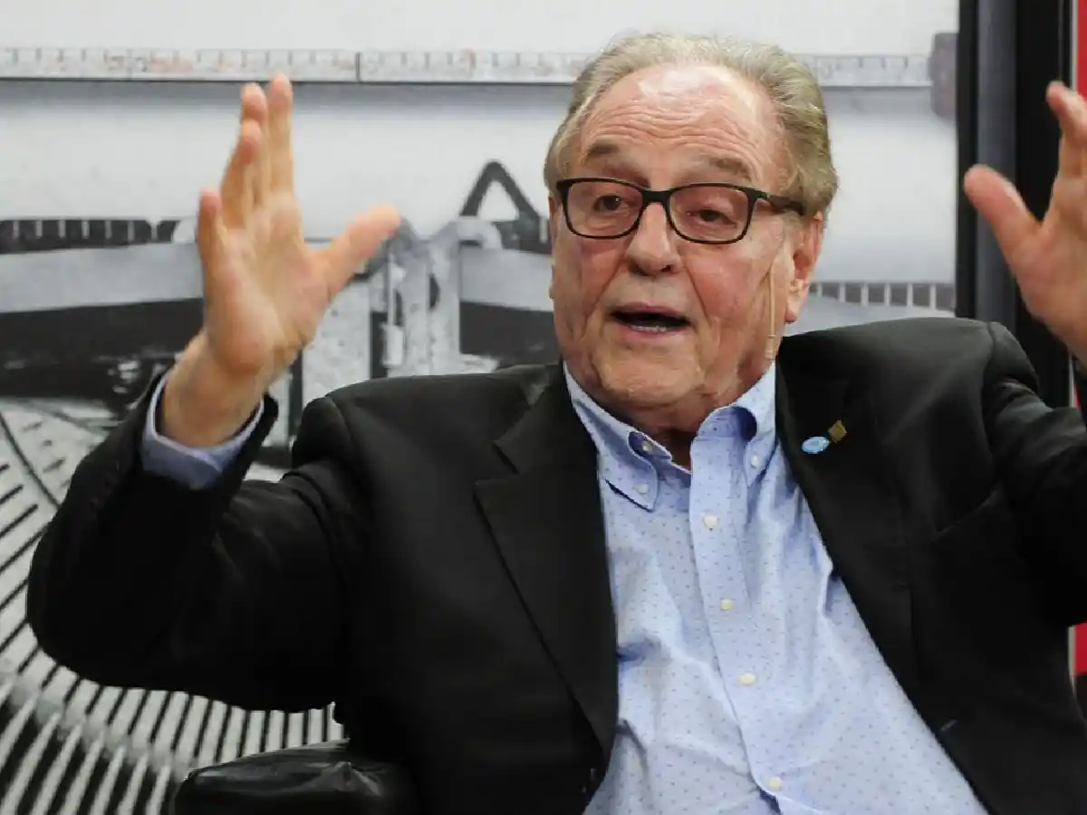Para Carlos Heller, la receta para reducir el déficit fiscal es "que los que ganan mucho ganen un poco menos"