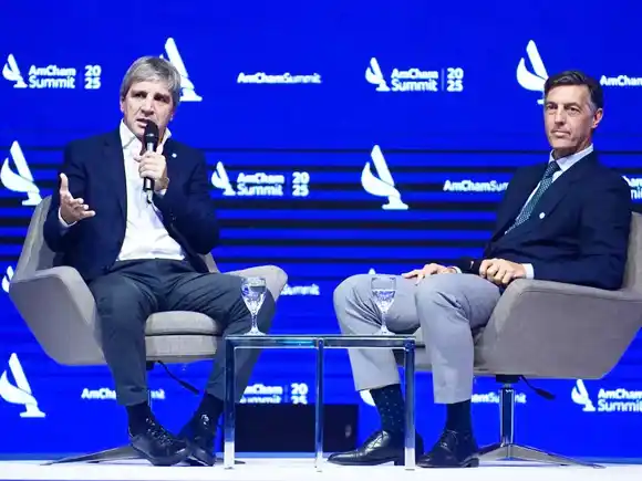 Luis Caputo dio más detalles sobre las medidas para sacar los dólares del colchón