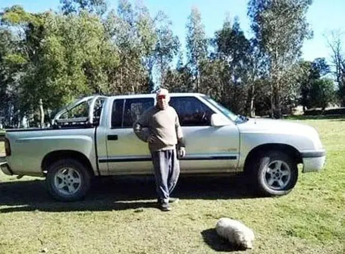 Indignados por el robo de una camioneta
