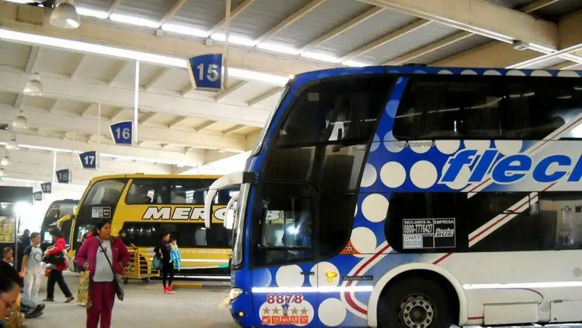 Otorgan compensaciones a empresas de transporte de pasajeros