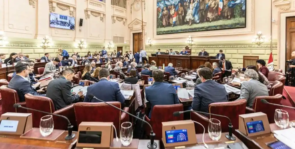 Oficialismo y oposición aprobaron mecanismos de democracia directa.