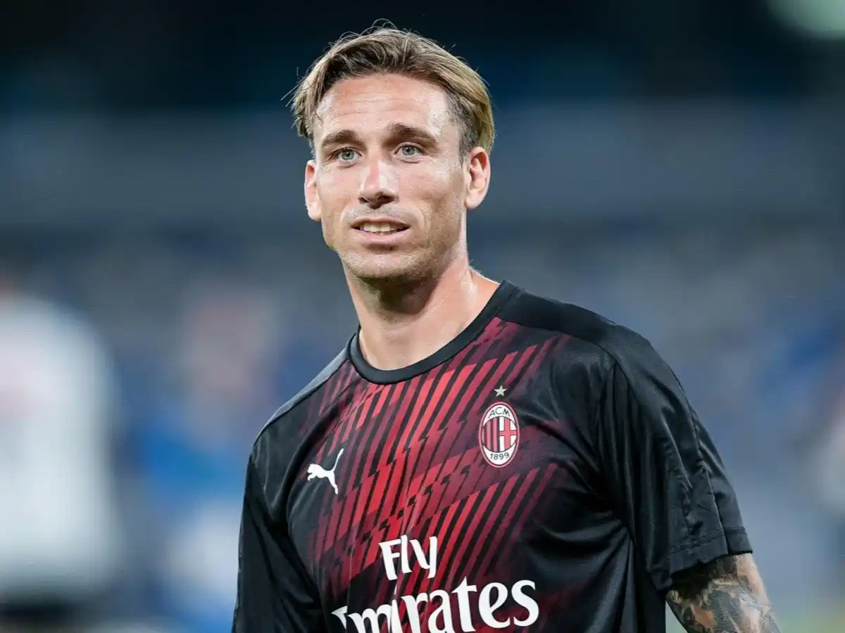Lucas Biglia continuará su carrera en Turquía