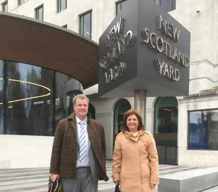 Patricia Bullrich mantuvo reunión en Reino Unido para ver cómo bajar hechos de violencia de género