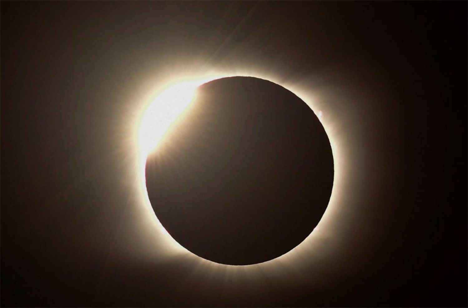 El único eclipse de sol del año se podrá ver este fin de semana