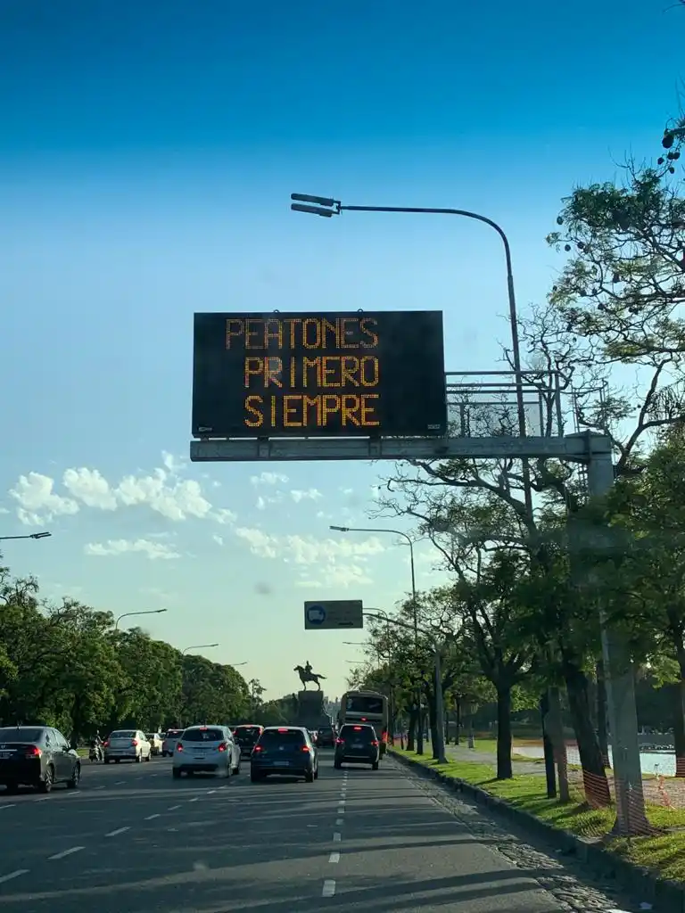 Carteles para Tandil